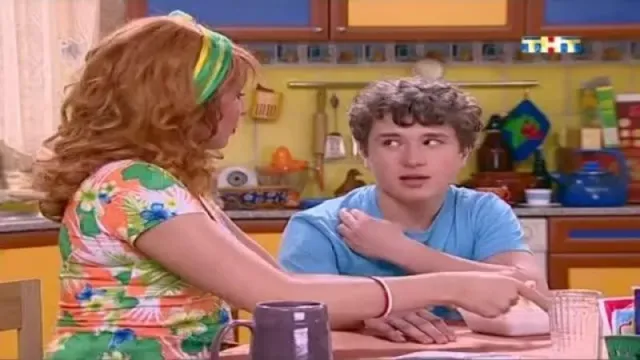 Кадры из сериала Счастливы вместе (2006)